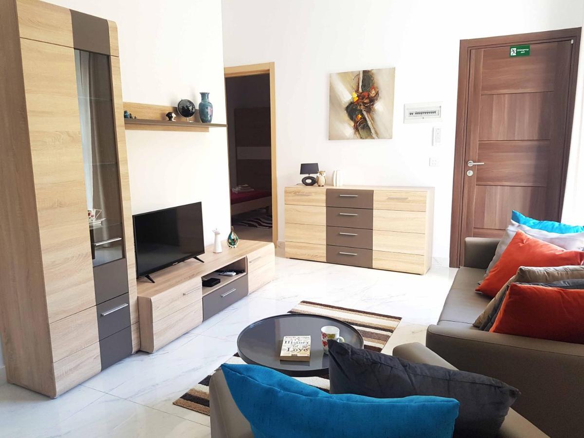 Ac1- Prime Location 3 Bedroom Apt In St.Julian'S Saint Julian's ภายนอก รูปภาพ